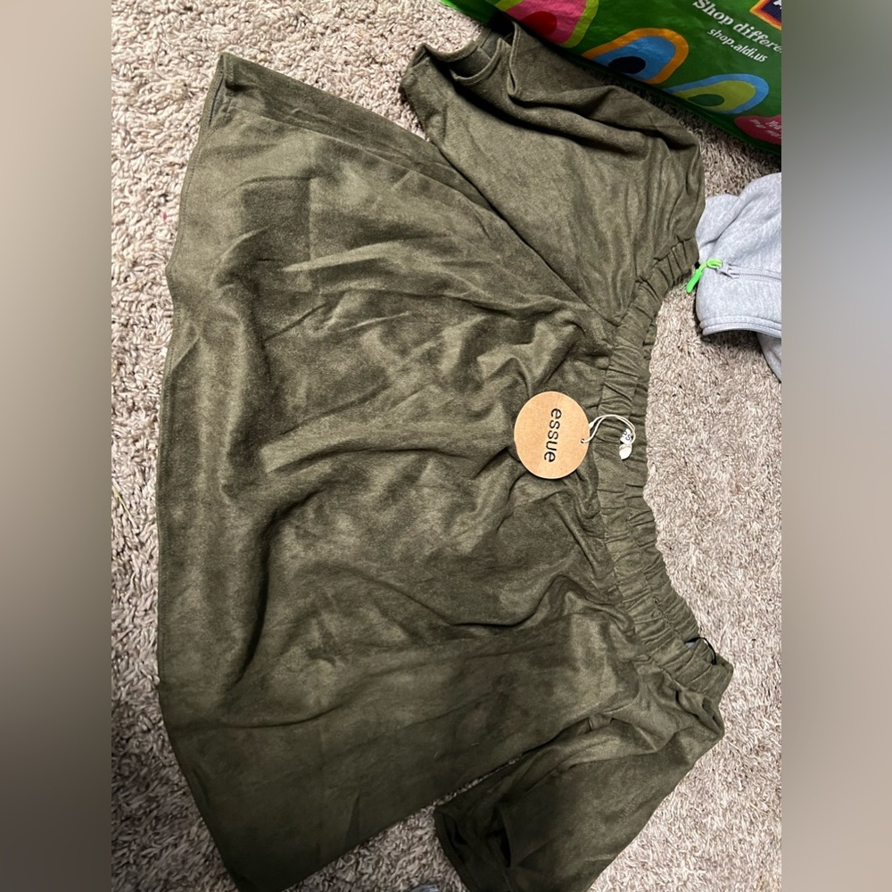 Women’s shirt